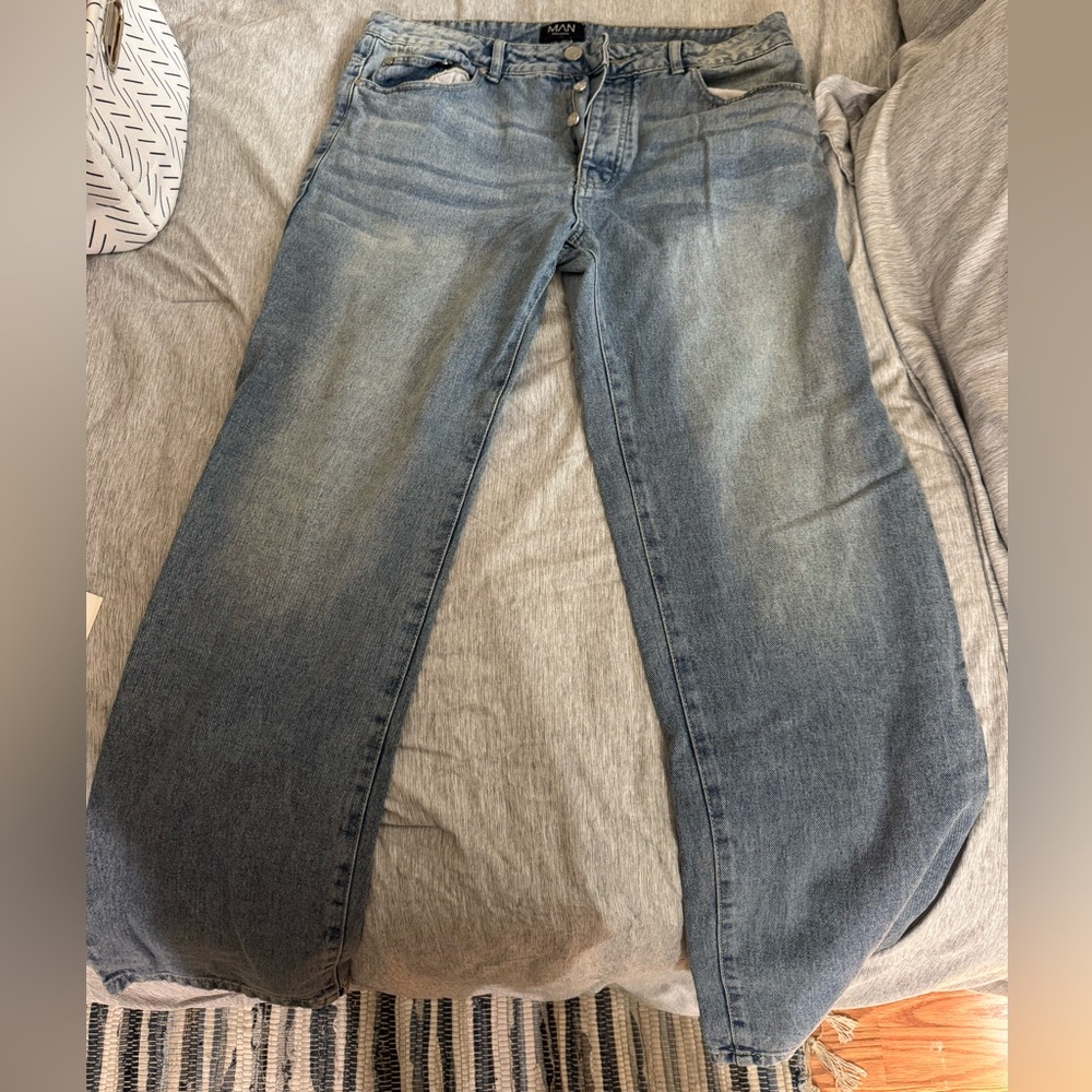 BoohooMAN Light Blue Denim Jeans